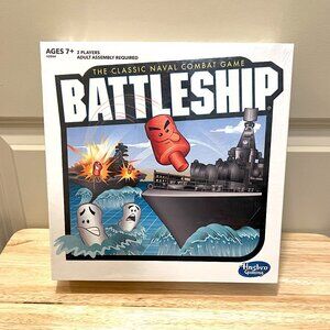 Classic Naval Combat BATTLESHIP GAME - NEW